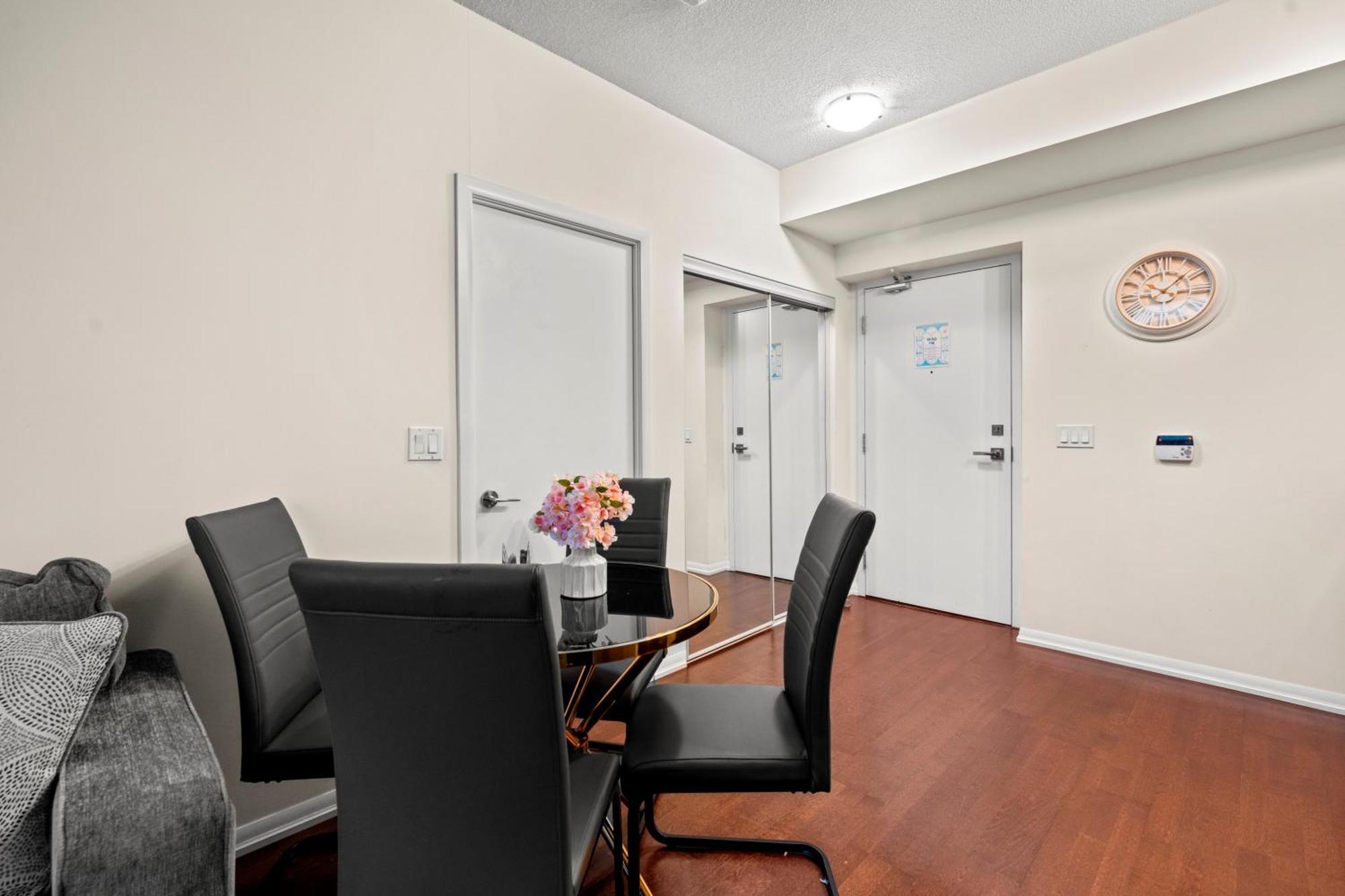 Globalstay. Burano Condos In Downtown Toronto Ngoại thất bức ảnh